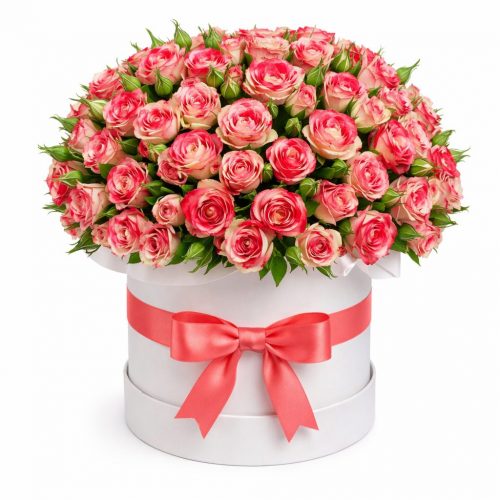 Цветы в шляпной коробке «Рубиновый шарм»
