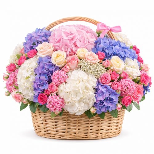 Цветочная композиция в корзине «Весенний бульвар»